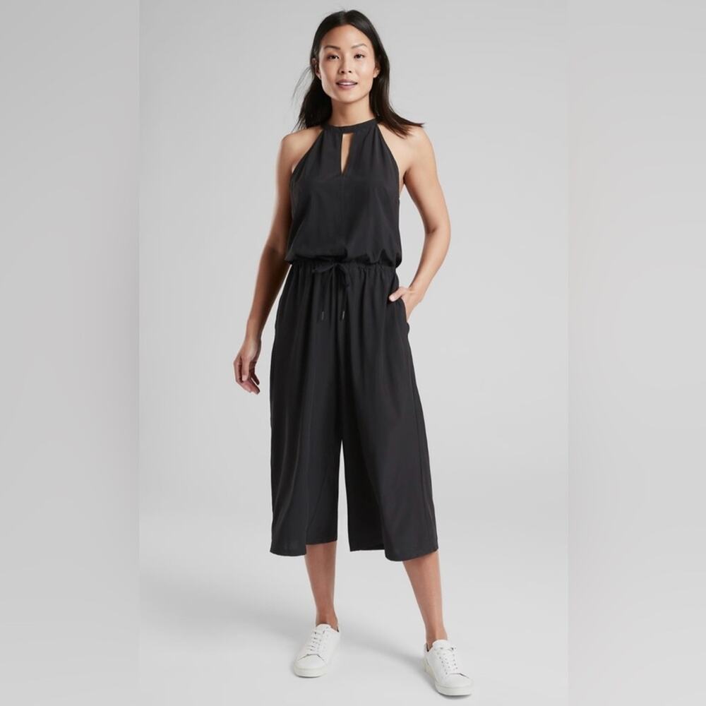 Athleta Sol Wide Leg Sleeveless Jumpsuit in Black Size 6